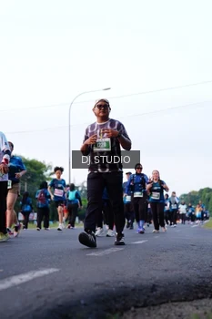 Runner Photo 4859722
