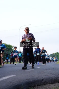 Runner Photo 4859732