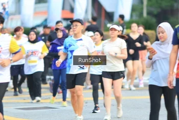 Runner Photo 4859747