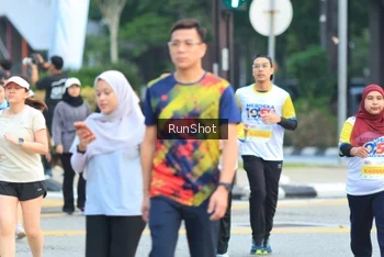 Runner Photo 4859774