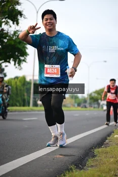 Runner Photo 4859778