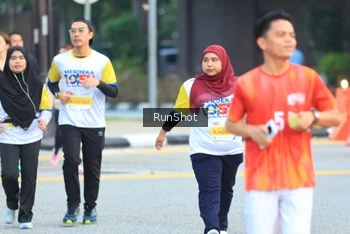 Runner Photo 4859789