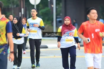 Runner Photo 4859793