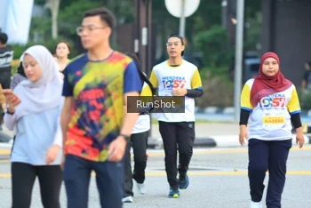 Runner Photo 4859812