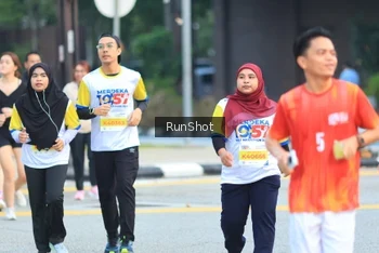 Runner Photo 4859818