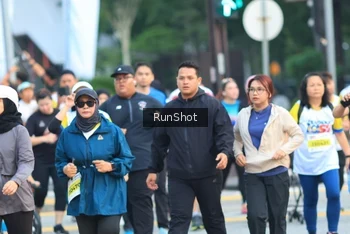 Runner Photo 4859843