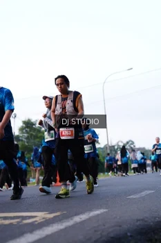Runner Photo 4859861