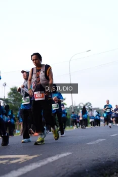 Runner Photo 4859866