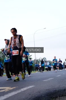 Runner Photo 4859871