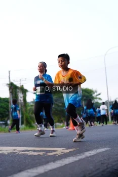 Runner Photo 4859915