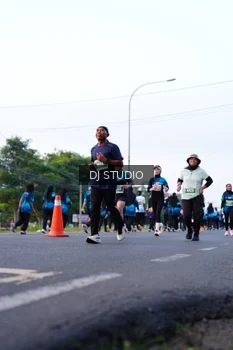 Runner Photo 4859923
