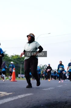 Runner Photo 4859946