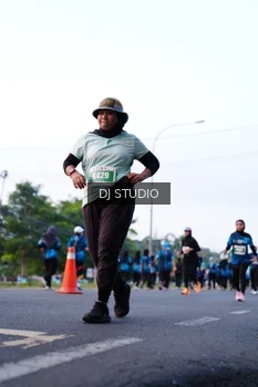 Runner Photo 4859963