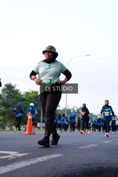 Runner Photo 4859965