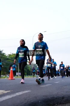 Runner Photo 4859996