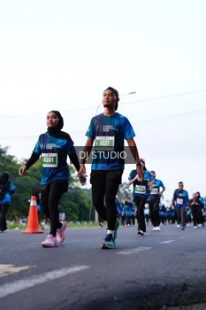 Runner Photo 4860008