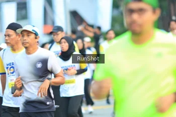 Runner Photo 4860014