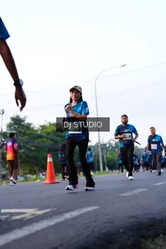 Runner Photo 4860031