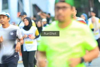Runner Photo 4860044