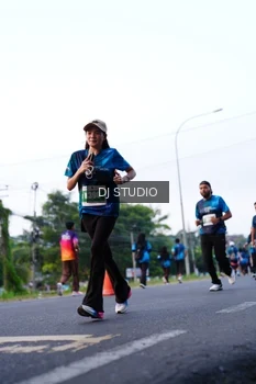Runner Photo 4860056