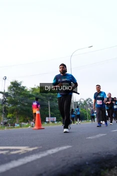 Runner Photo 4860072