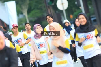 Runner Photo 4860074