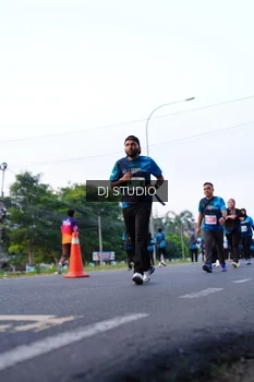 Runner Photo 4860077