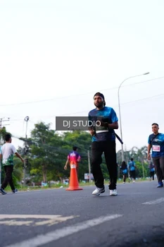 Runner Photo 4860093