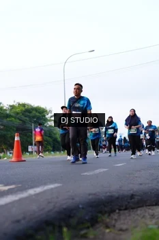 Runner Photo 4860105