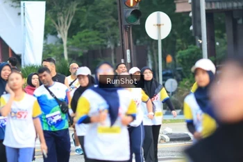 Runner Photo 4860152