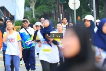 Runner Photo 4860172