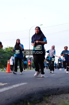Runner Photo 4860173