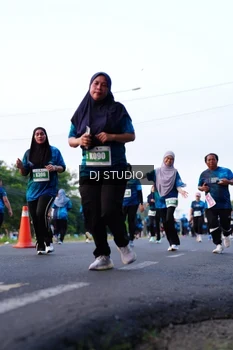 Runner Photo 4860186