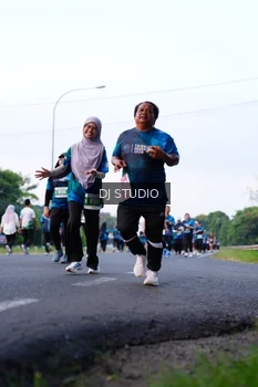 Runner Photo 4860215