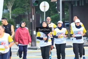 Runner Photo 4860230