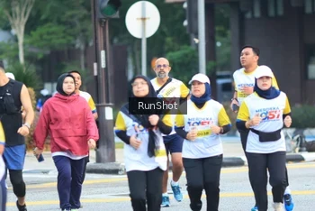 Runner Photo 4860232