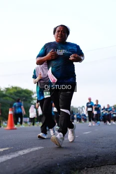 Runner Photo 4860239