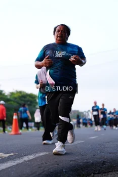 Runner Photo 4860244