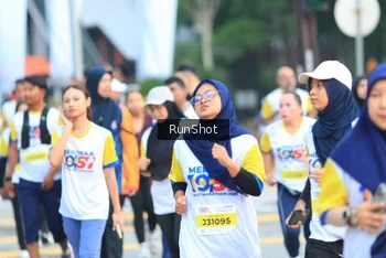 Runner Photo 4860245