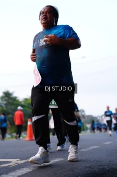 Runner Photo 4860250