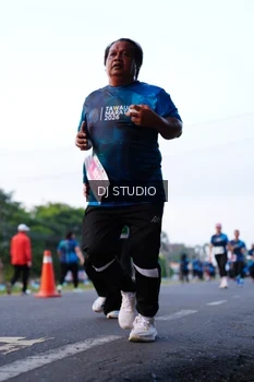 Runner Photo 4860254