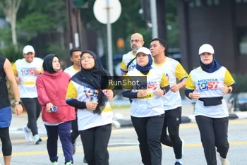 Runner Photo 4860256