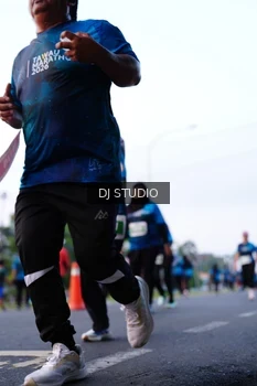Runner Photo 4860260