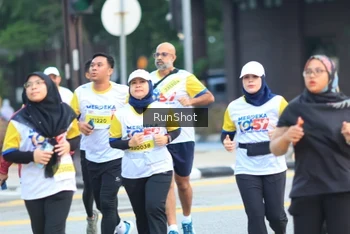 Runner Photo 4860268
