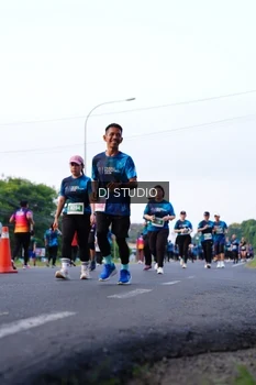 Runner Photo 4860278