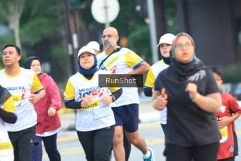 Runner Photo 4860284