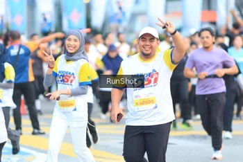 Runner Photo 4860308