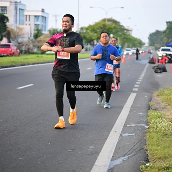Runner Photo 4860324
