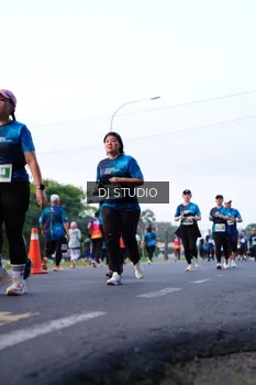 Runner Photo 4860328