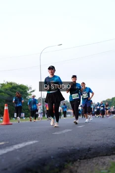 Runner Photo 4860346
